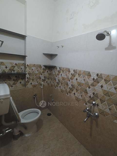 2 BHK Flat In Annai Flats,  For Sale  In Ashok Nagar