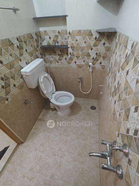 2 BHK Flat In Annai Flats,  For Sale  In Ashok Nagar