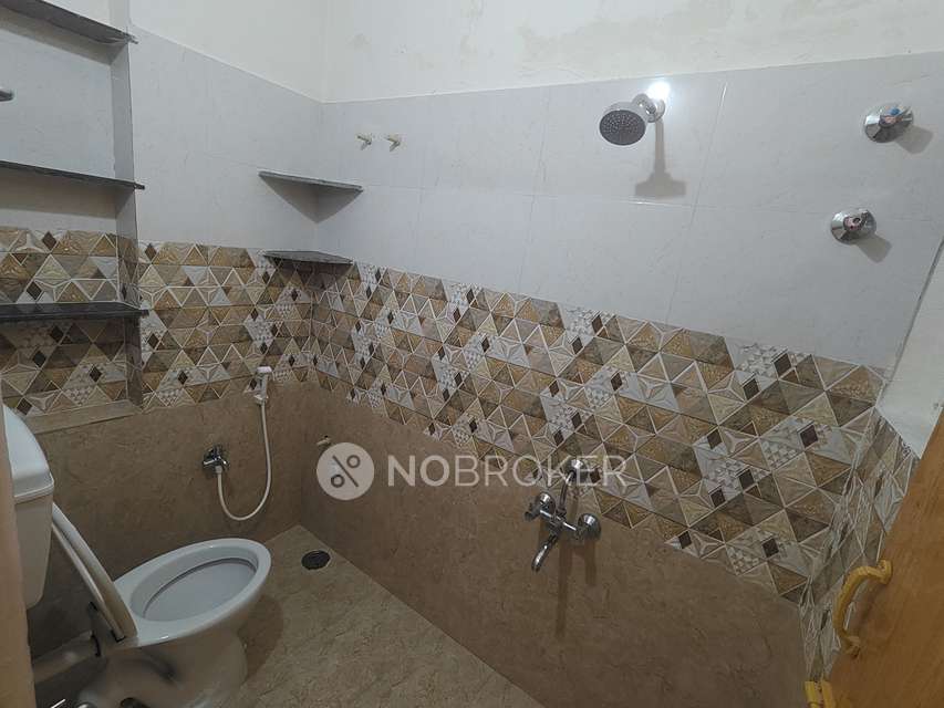 2 BHK Flat In Annai Flats,  For Sale  In Ashok Nagar