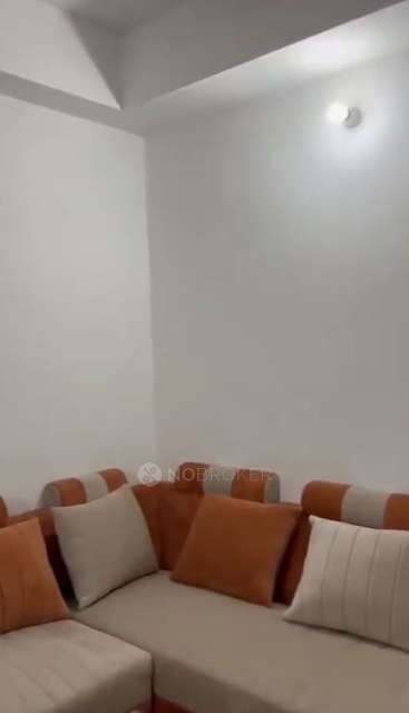 2 BHK Flat In Eta 2, Greater Noida for Rent  In Rasoolpur Rai