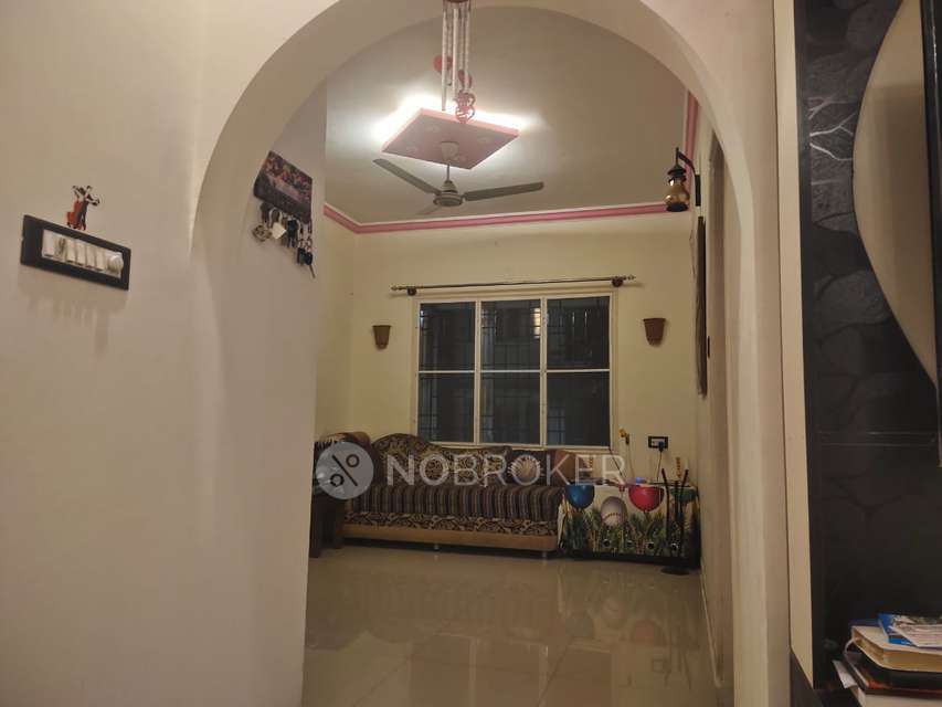 2 BHK Flat In Vars Camden Castle For Sale  In Mahadevapura