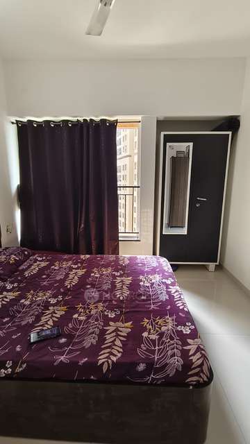 2 BHK Flat In Rustomjee Azziano For Sale  In  Thane West