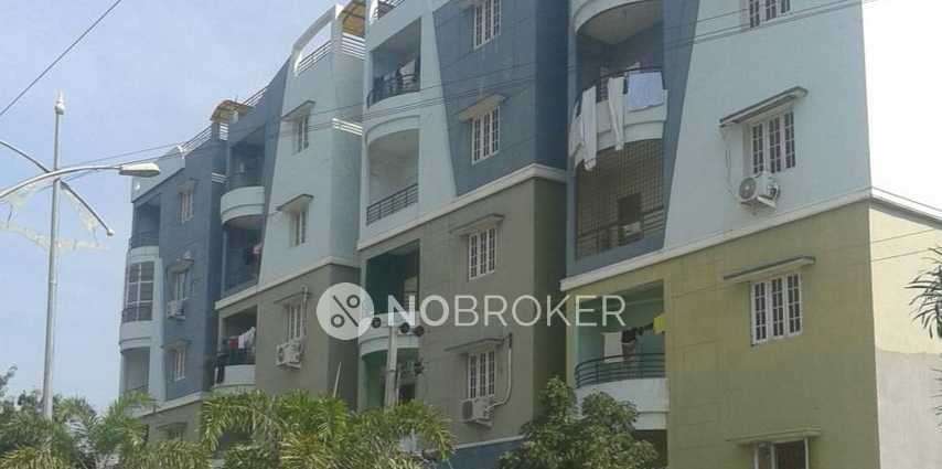 Single Room for Female In 2 BHK  In Sri Sai Keshawa Tower In Silpa Park