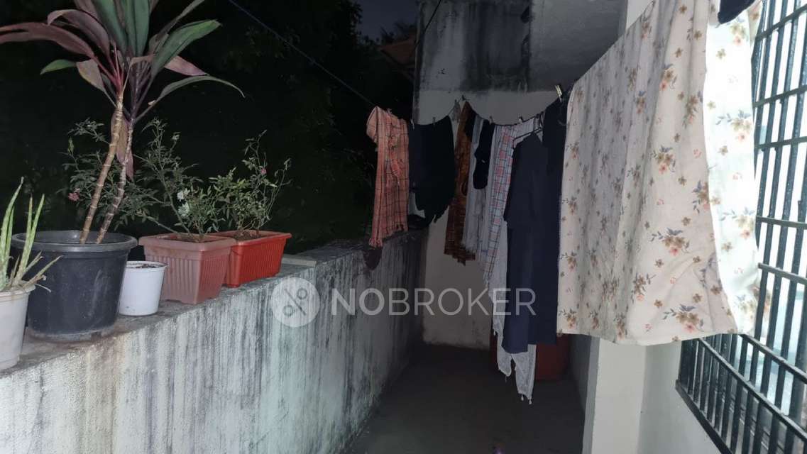 Shared Room for Male In 1 BHK  In Suyesh Apartments  In Kothrud