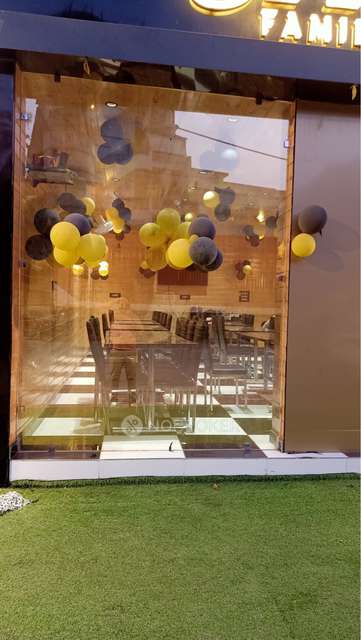 Restaurant/Cafe in Shikara Family Restaurant, Delhi for Rent 