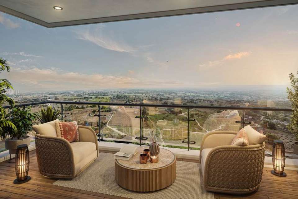 4+ BHK Flat In Tarc Ishva For Sale  In Sector 63