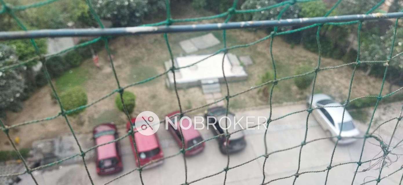 1 BHK Flat In Panchsheel Primrose For Sale  In  Govindpuram