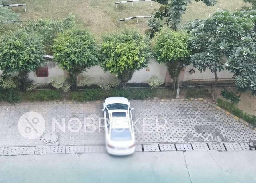 1 BHK Flat In Panchsheel Primrose For Sale  In  Govindpuram