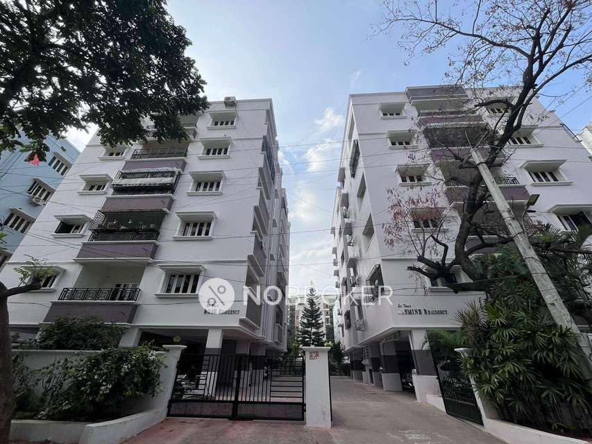 3 BHK Flat In Sri Ram Residency Kondapur For Sale  In Izzathnagar