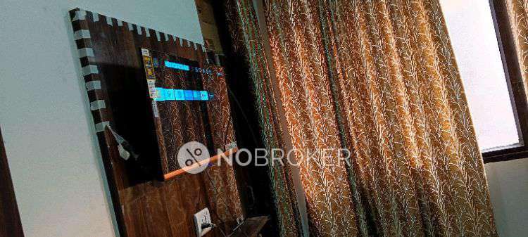 1 BHK Flat In Vipin Garden For Sale  In  Vipin Garden,