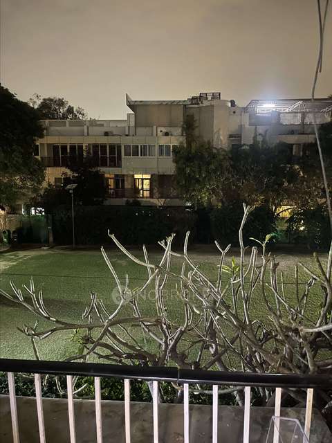 2 BHK Flat In Oberoi Apartments For Sale  In Civil Lines