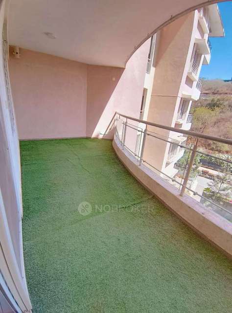 2 BHK Flat In Highlands At Forest Trails For Sale  In Bhugaon, Bavdhan