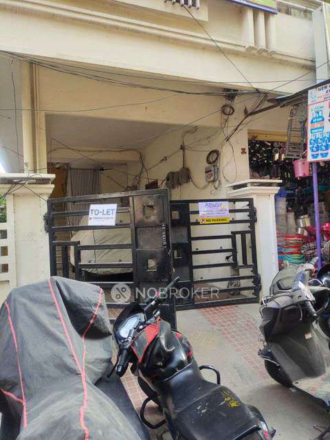1 BHK Flat In Stand Alone Building  for Rent  In Madhapur