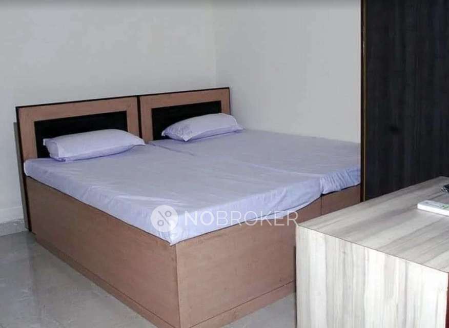 PG for Girls in Sector 69 