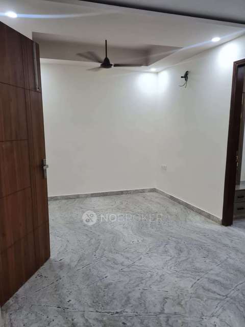 2 BHK House For Sale In Kirti Nagar