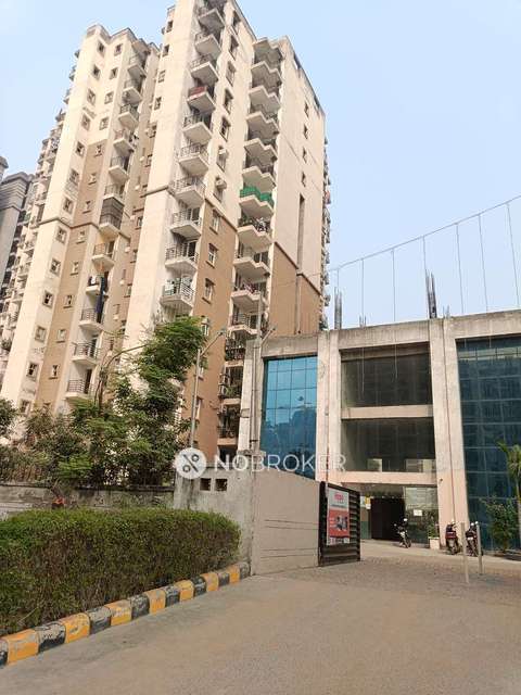 2 BHK Flat In 10th Avenue, Sanskriti Vihar For Sale  In Nai Basti Dundahera