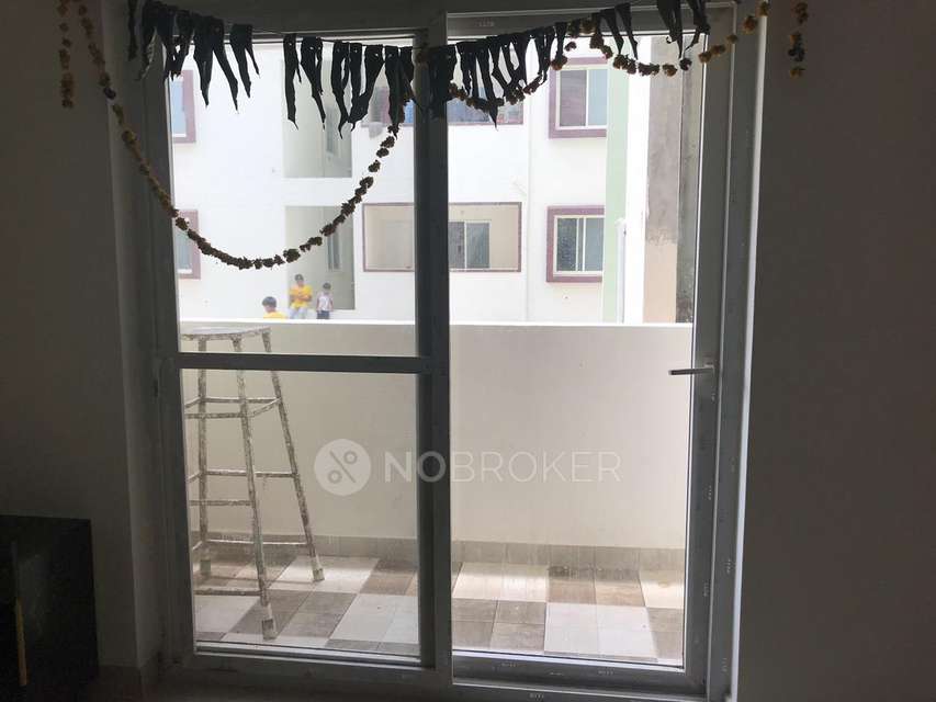 2 BHK Flat In Sk Daisy For Sale  In Electronic City