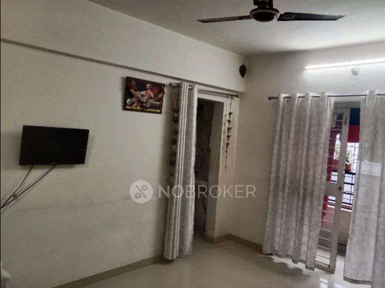 1 BHK Flat In Gulmohar Arcade For Sale  In Raykar Mala