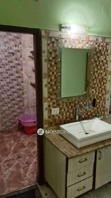 2 BHK Flat For Sale  In Lajpat Nagar