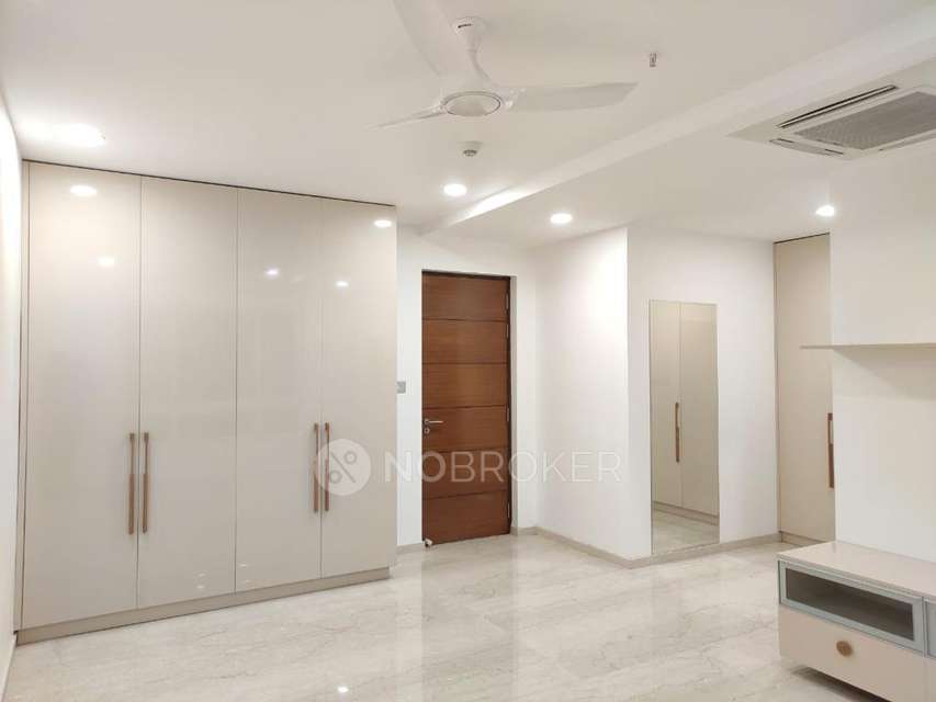 4 BHK Flat In My Home Bhooja For Sale  In Serilingampally