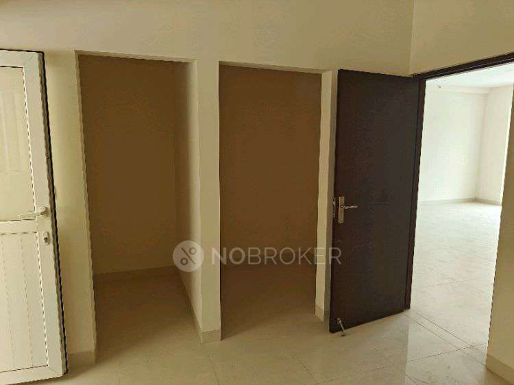 3 BHK Flat In Adarsh Lakefront For Sale  In Kaikondrahalli