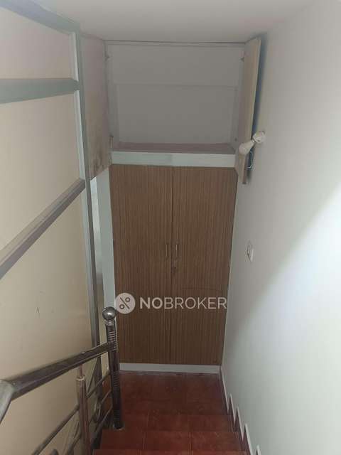 3 BHK Flat In Akshaya Apartment For Sale  In  West Mambalam