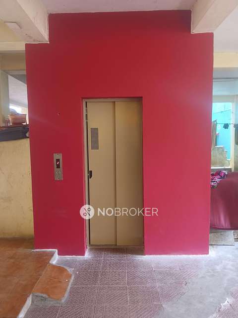 3 BHK Flat In Akshaya Apartment For Sale  In  West Mambalam