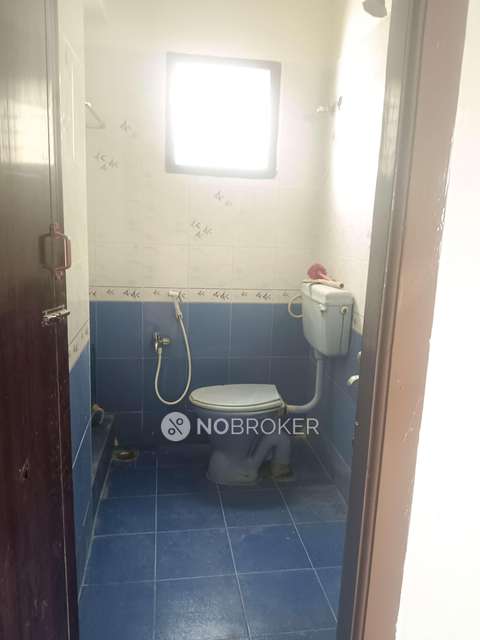 3 BHK Flat In Akshaya Apartment For Sale  In  West Mambalam