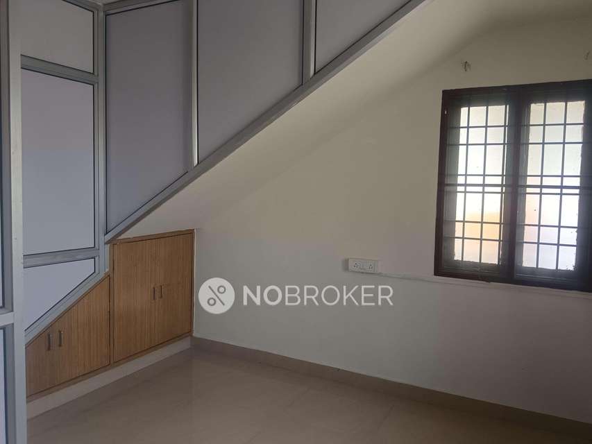 3 BHK Flat In Akshaya Apartment For Sale  In  West Mambalam