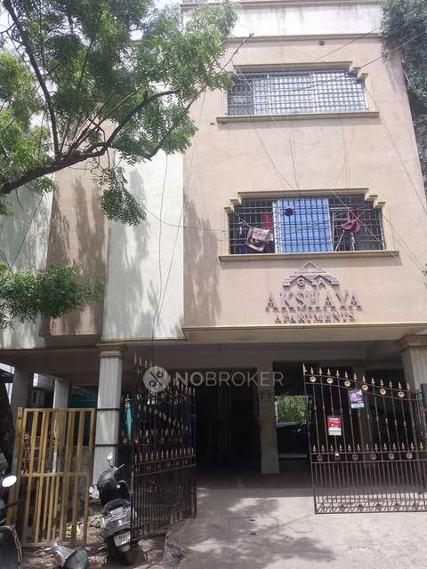 3 BHK Flat In Akshaya Apartment For Sale  In  West Mambalam