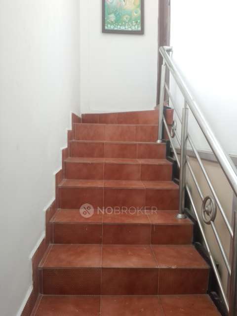 3 BHK Flat In Akshaya Apartment For Sale  In  West Mambalam