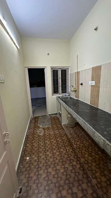 2 BHK Flat In Asif Nagar For Sale  In Asif Nagar