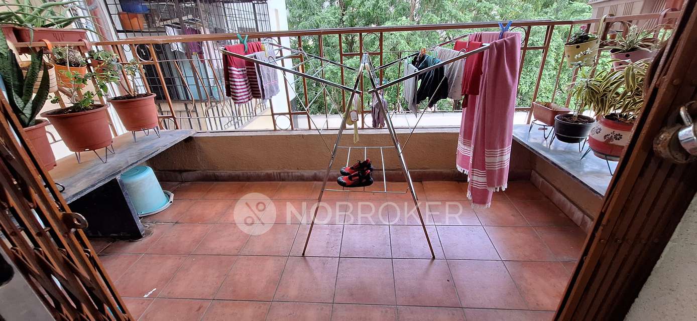 2 BHK Flat In Kumar Sahwas, Pashan For Sale  In Pashan