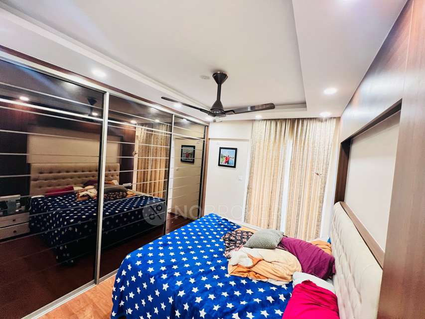 3 BHK Flat In Slv Pragathi Amber, Electronic City For Sale  In Electronic City