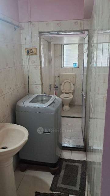 2 BHK Flat In Shree Shakti Apartment For Sale  In Khar West