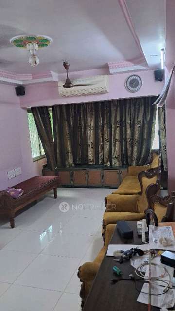 2 BHK Flat In Shree Shakti Apartment For Sale  In Khar West