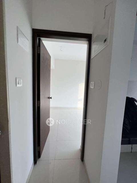 1 BHK Flat In Excellente, Mulund West For Sale  In Mulund West