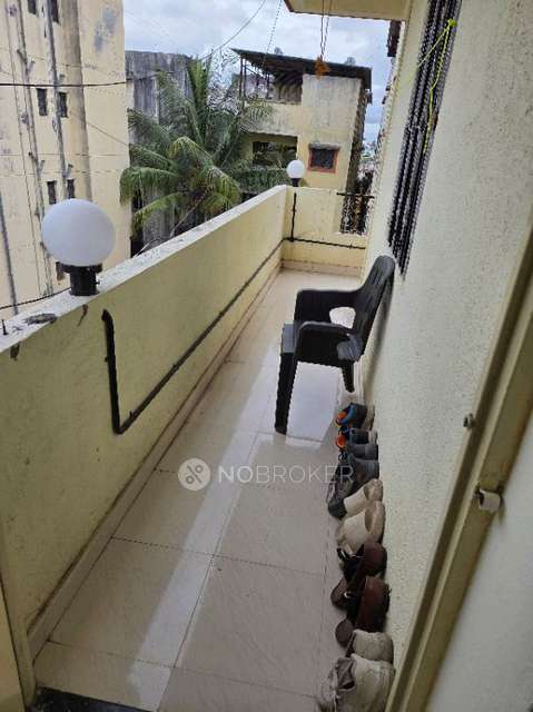 Shared Room for Male In 1 BHK  In Ashtvinak Building In Mk Chowk