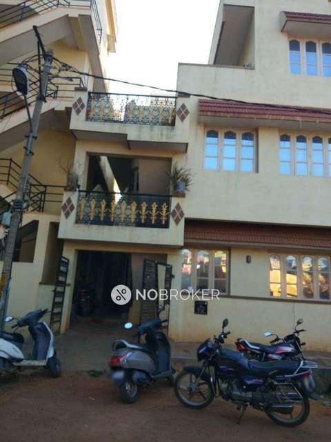 4+ BHK House For Sale  In Channanayakanapalya