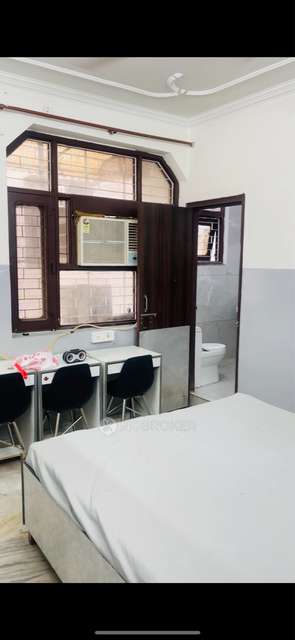 PG for Boys in Kamla Nagar