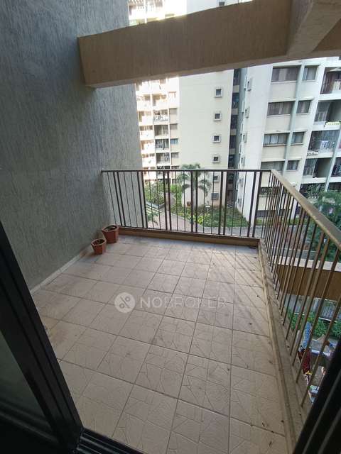 2 BHK Flat In Pride World City,  For Sale  In Charholi Budruk