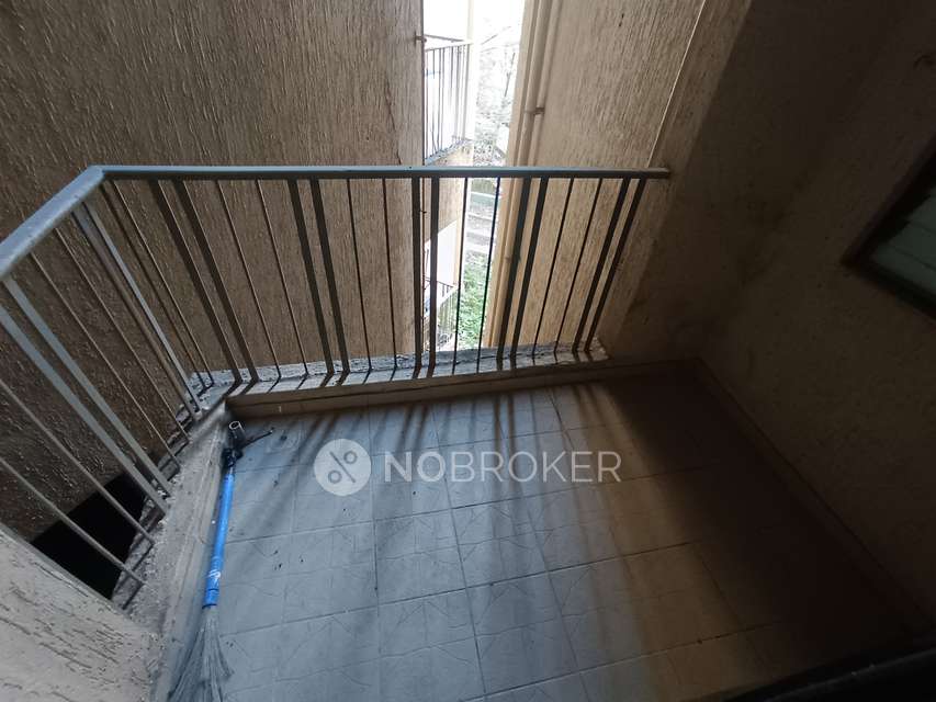 2 BHK Flat In Pride World City,  For Sale  In Charholi Budruk