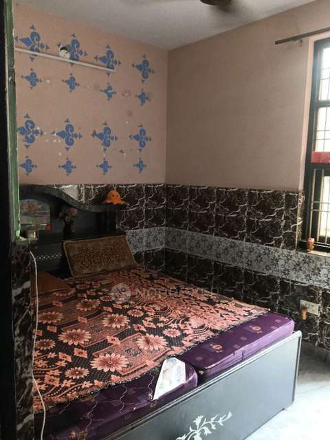 1 BHK House for Rent  In Rohini