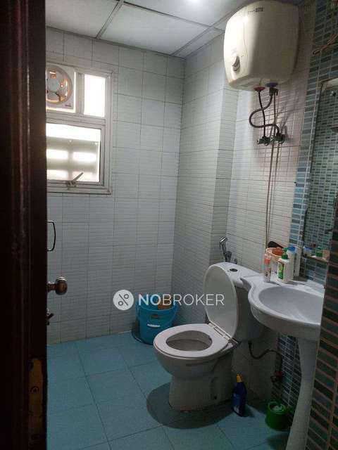 2 BHK Flat In Grand Omaxe For Sale  In Sector 93