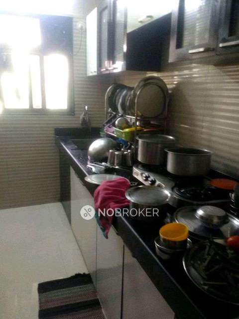 2 BHK Flat In Om Sai Plaza For Sale  In Thane West