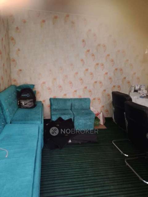 Shop in Kailash Hills, East Of Kailash, Delhi for Rent 