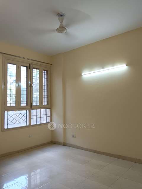 3 BHK Flat In Tulip White For Sale  In Sector 69