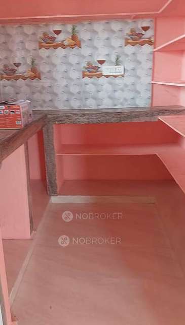 Single Room for Female In 2 BHK  In Tellapur