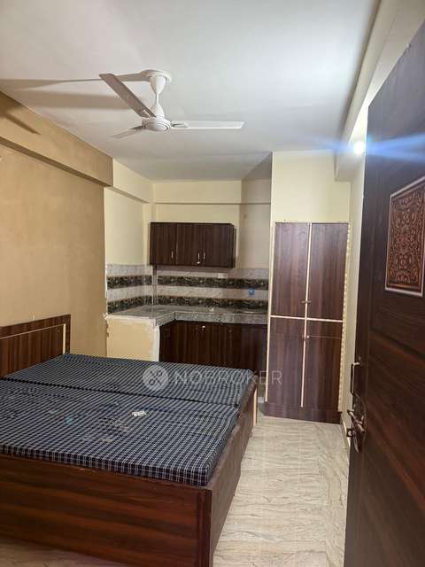 PG for Anyone in Sector 130