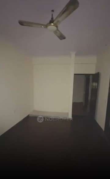 PG for Girls in Crossings Republik